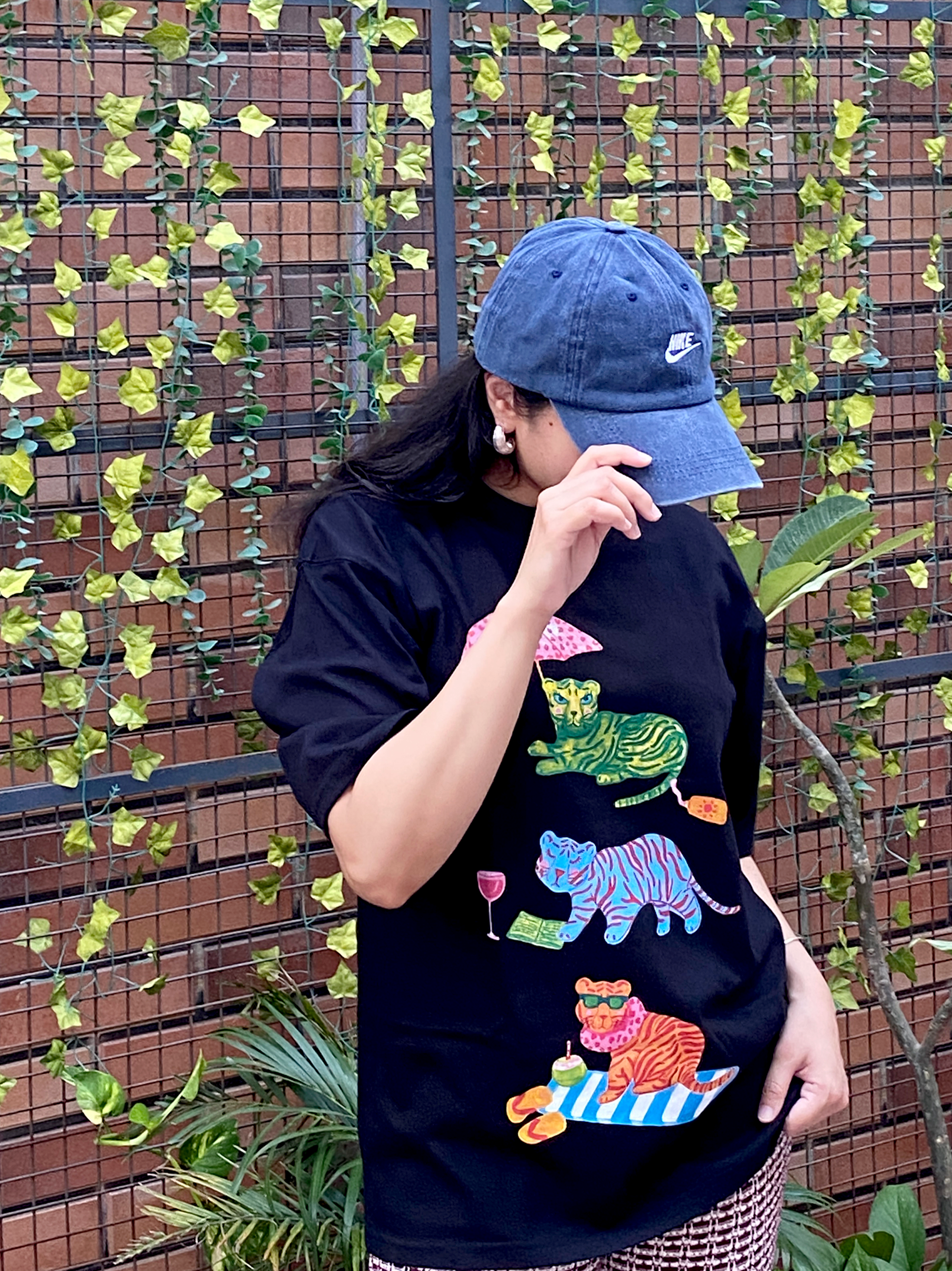 COOL CATS COTTON TEE
