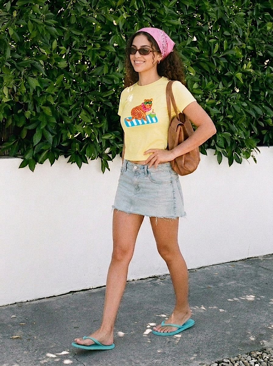 BEACHY BUTTER BABY TEE
