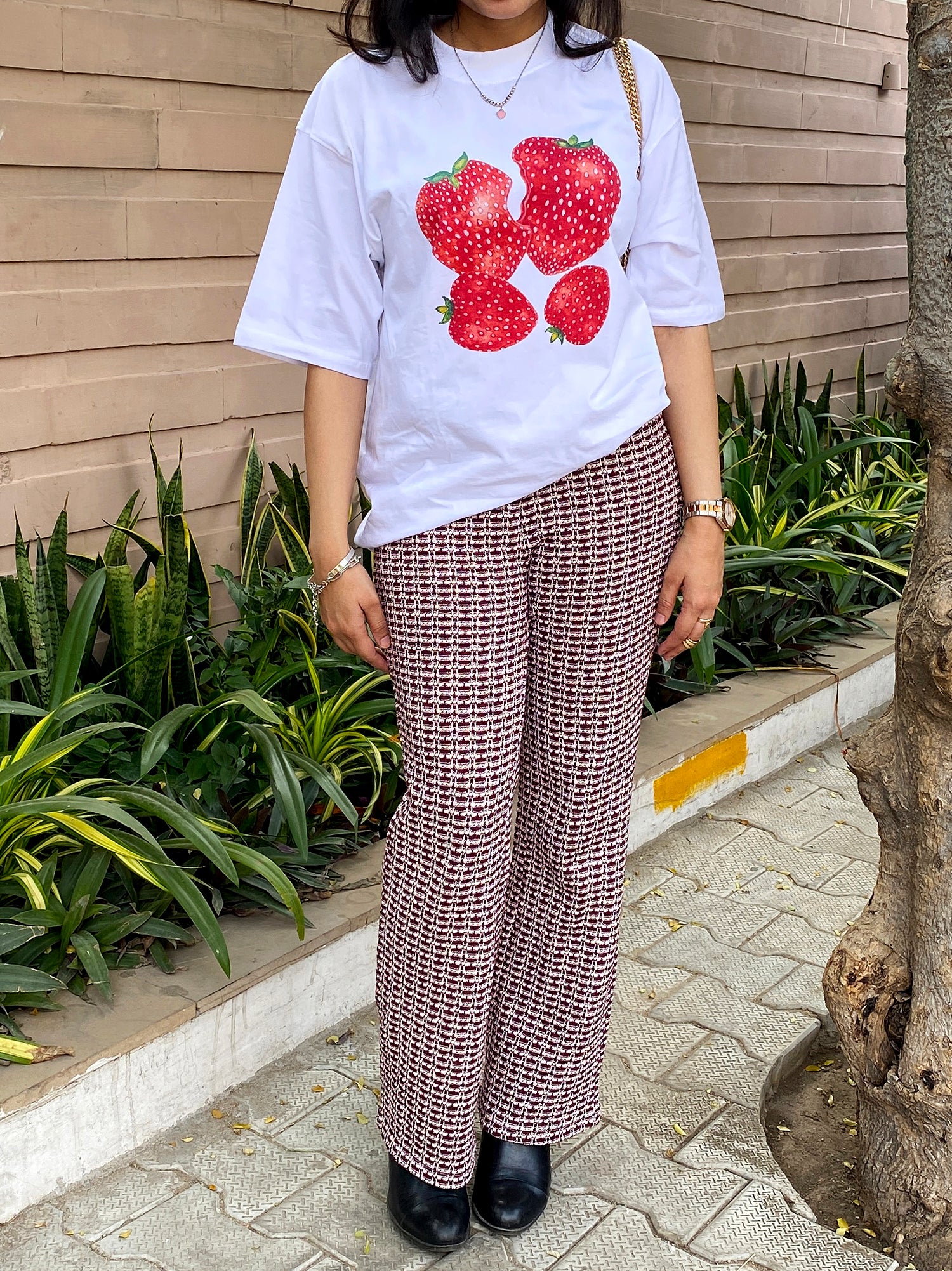 STRAWBERRY COTTON TEE