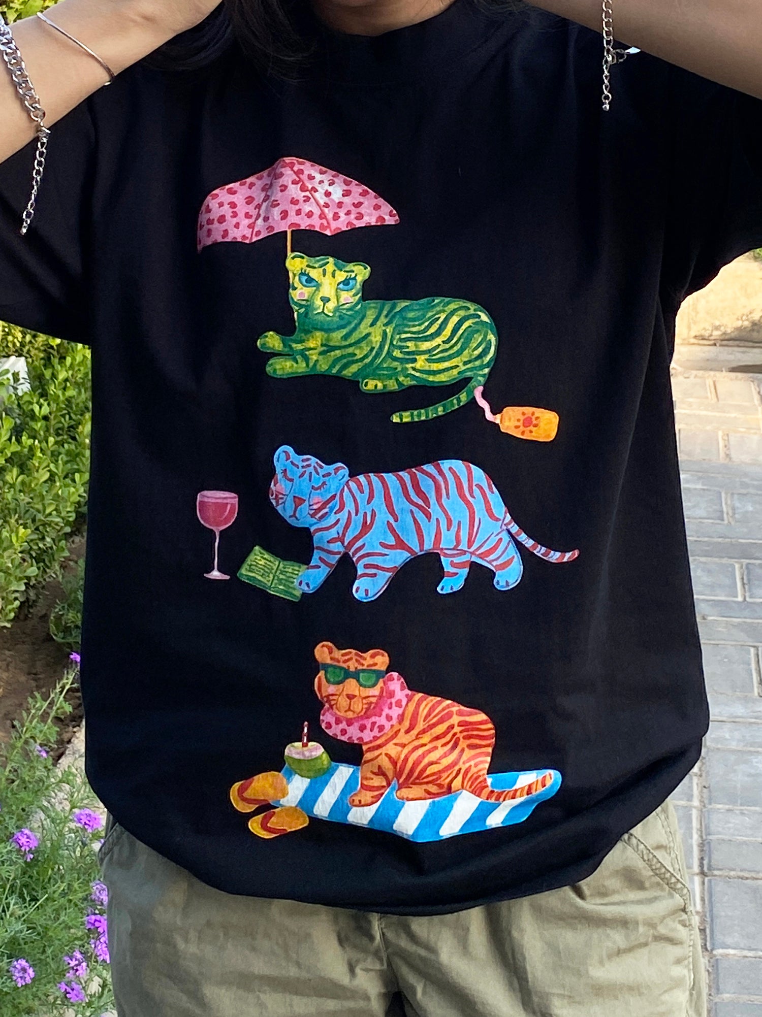 COOL CATS COTTON TEE